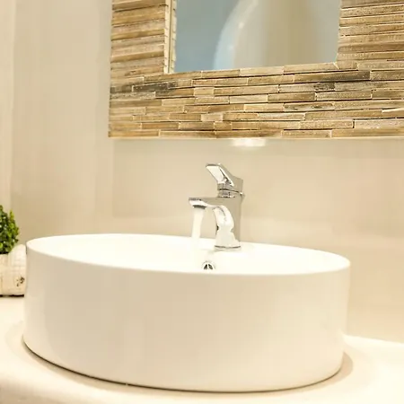 Santorini Salt Villas * 费拉