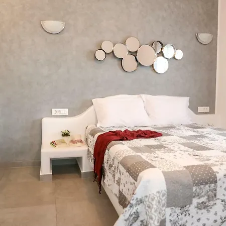 Santorini Salt Villas *