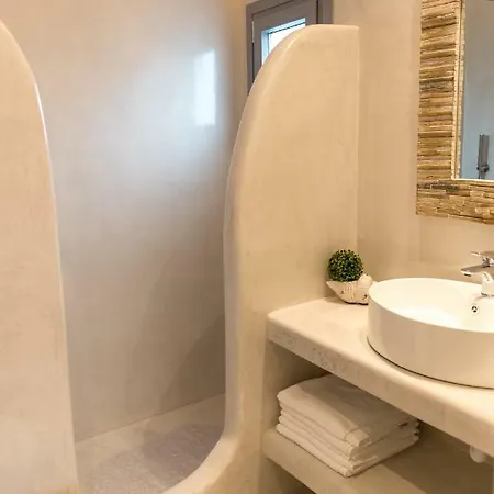 Santorini Salt Villas * Fira (Santorini)